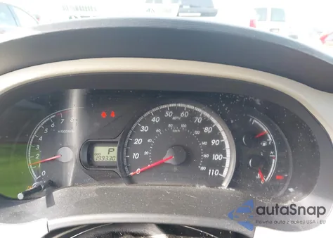 2014 Toyota Sienna Le V6 8 Passenger z USA, uszkodzony, nr VIN 5TDKK3DC4ES491220